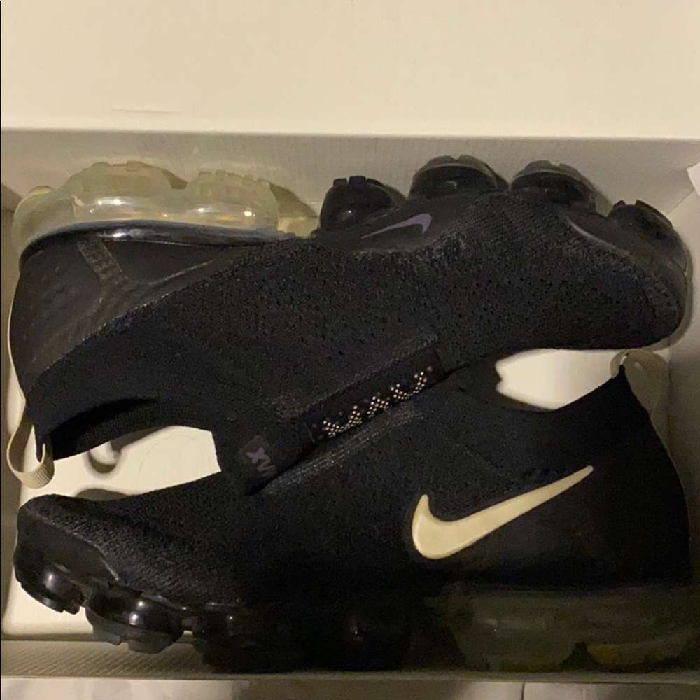 Nike air vapormax MOC 2